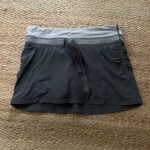 lululemon grey athletic skirt
